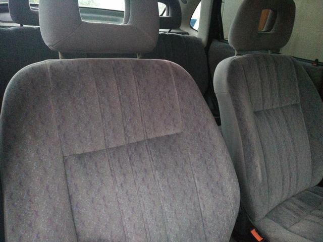 Vendo corsa sedan