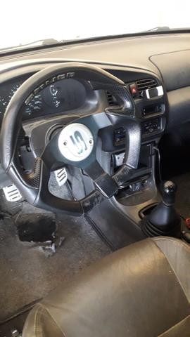 Mazda Protegé - Foto 3