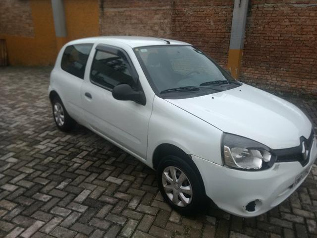 Renault Clio 2015 (leiaaaa)
