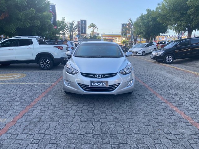 HYUNDAI ELANTRA 2013 BLINDADO