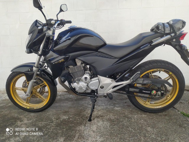 HONDA CB 300 2012