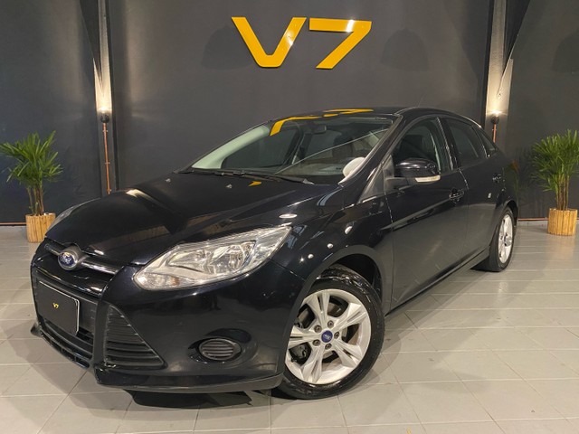 FORD FOCUS 1.6 MANUAL!! MELHOR VERSÃO DA CATEGORIA ECONÔMICO !!
