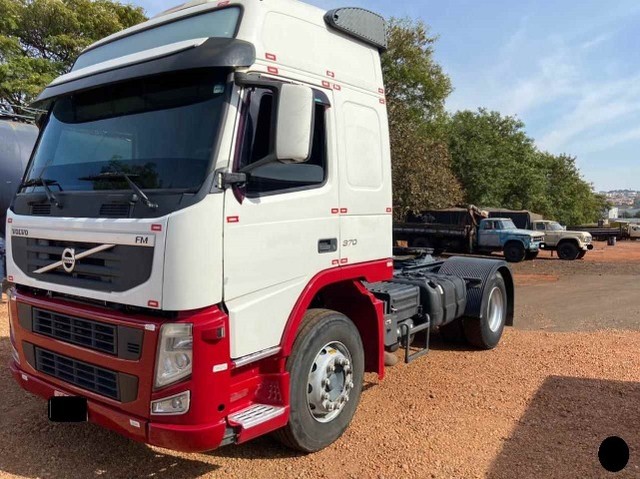 ÁGIO CARTA VOLVO FM 400 2014 ENTRADA ÁGIO R$ 106.000 + PARCELAS R$ 3.400,90