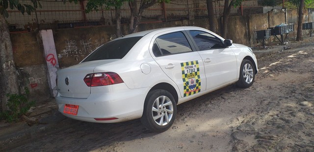 VOLKSWAGEN VOYAGE 1.6 2019/2019