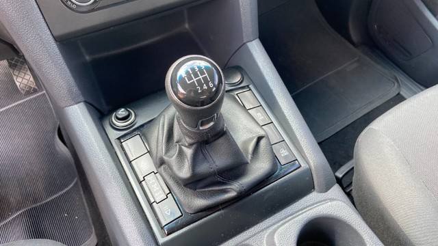 VW Amarok 2.0 CD S 4x4 Diesel Periciada 2015 - Foto 10