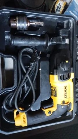 Martelete Dewalt D25133-B2 220v