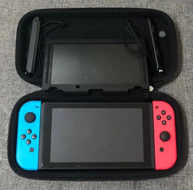 Nintendo Switch Cinza + 3 Jogos  Console de Videogame Nintendo