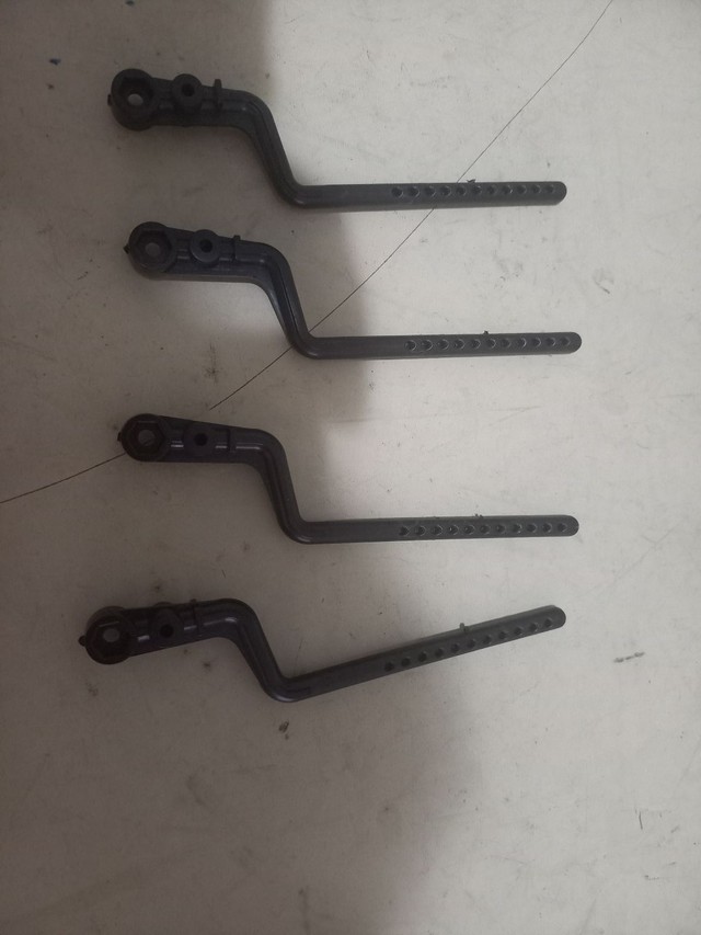 Postes e amortecedores automodelos Tamyia  - Foto 4