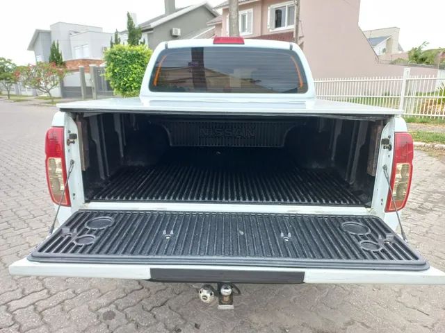 Tampa de metal Nissan Frontier 2009 a 2016 - Foto 5