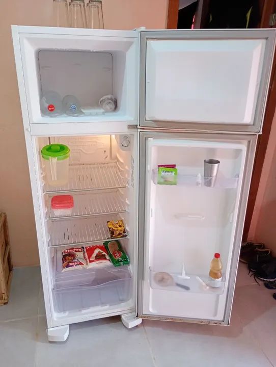 Geladeira Duplex Electrolux - Branca - Foto 4