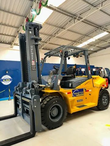 Locação De Empilhadeira  7 toneladas diesel