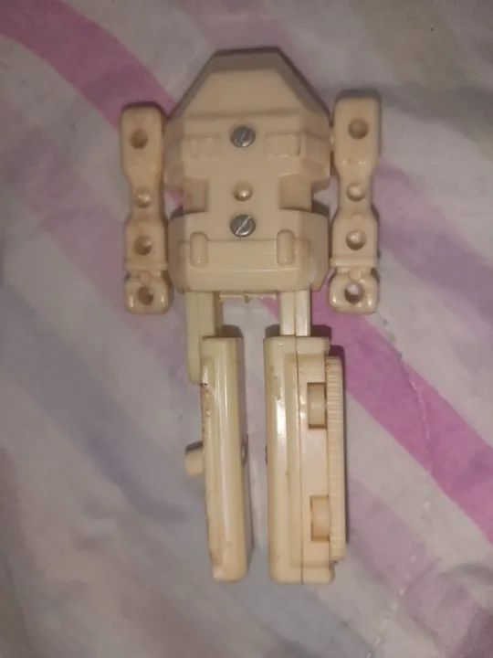 Robô Tanque Tipo Transformers Da Formosa Brinquedos BRANCO RARO - Foto 2