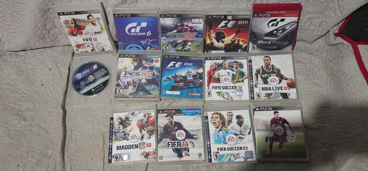 JOGOS PS3 ORIGINAL ESPORTES LOTE COM 14 JOGOS. 39 CADA JOGO NA COMPRA LOTR