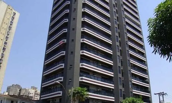 A.Moura Gestor Imobiliario Vende 1 Apartamento no Portucale com 4 suites e 3 vagas, Belem