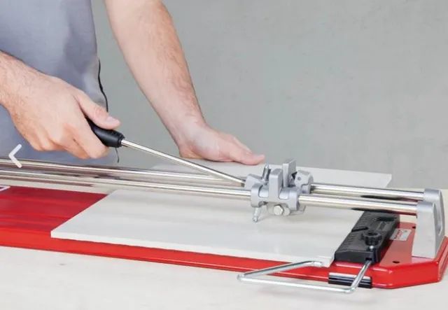 Cortador de Pisos e Porcelanatos 75 cm Tec-75 - Cortag - Foto 2