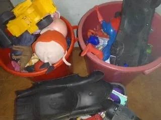 oficina dos brinquedos quebrados - Foto 2