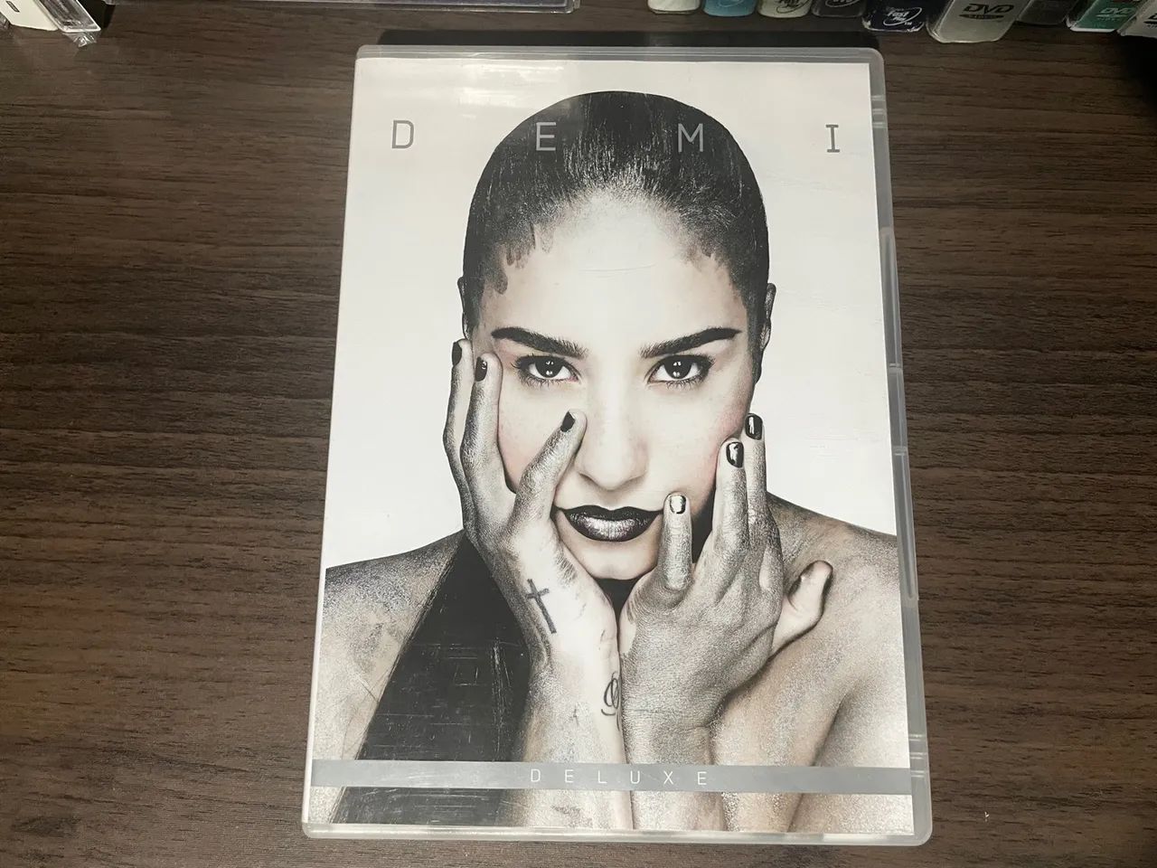 DVD Demi Lovato Deluxe
