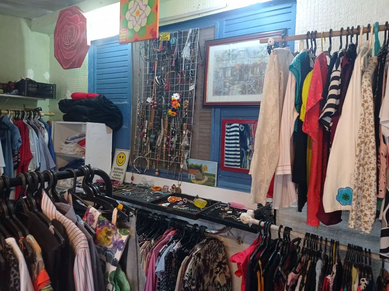Qualquer peça de roupa 5 reais. Brechó do Yuri  - Foto 4
