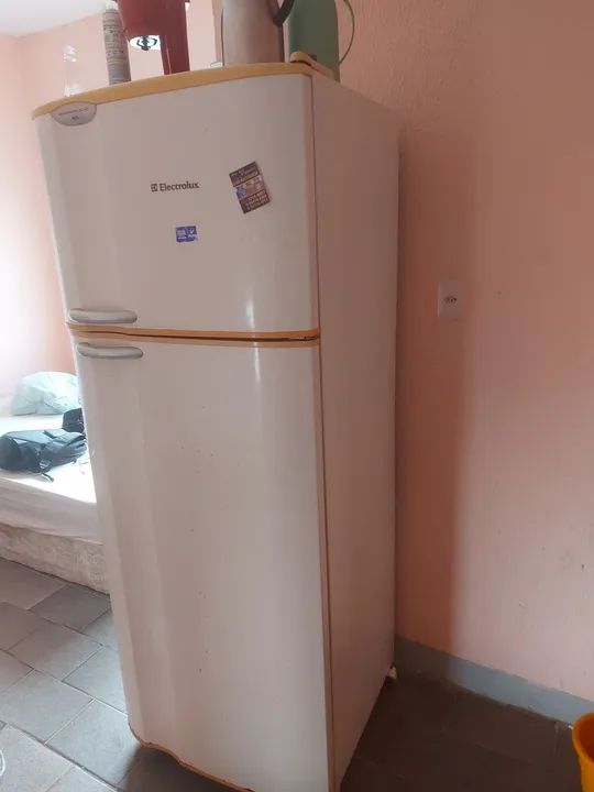 GELADEIRA ELECTROLUX  - Foto 2