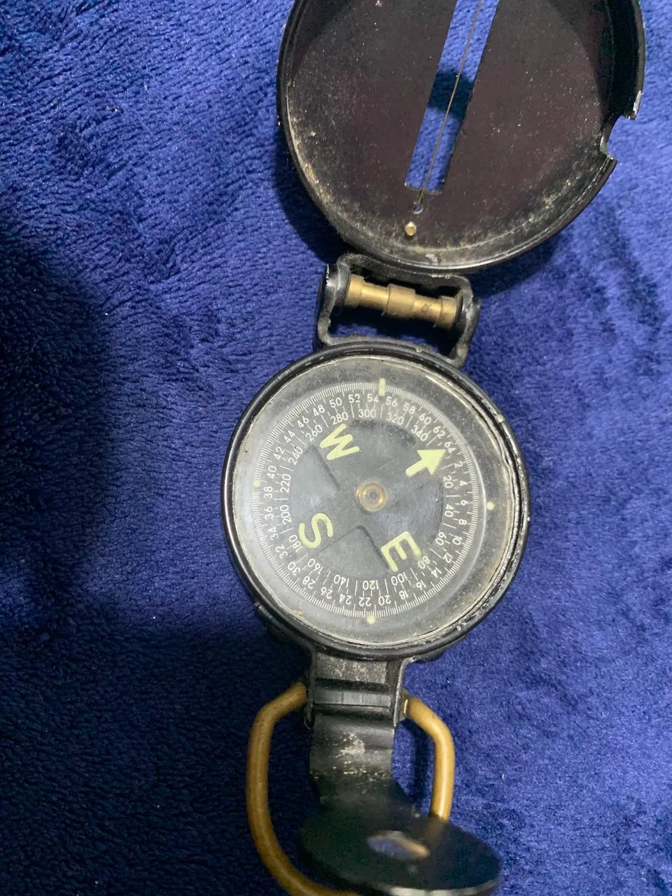 Bússola portátil de bolso - Estilo militar