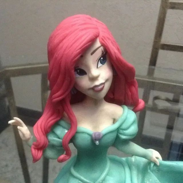 Princesa Ariel Em Biscuit. 19,5cm