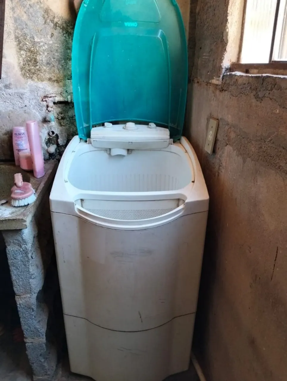 Tanquinho de Lavar Roupas