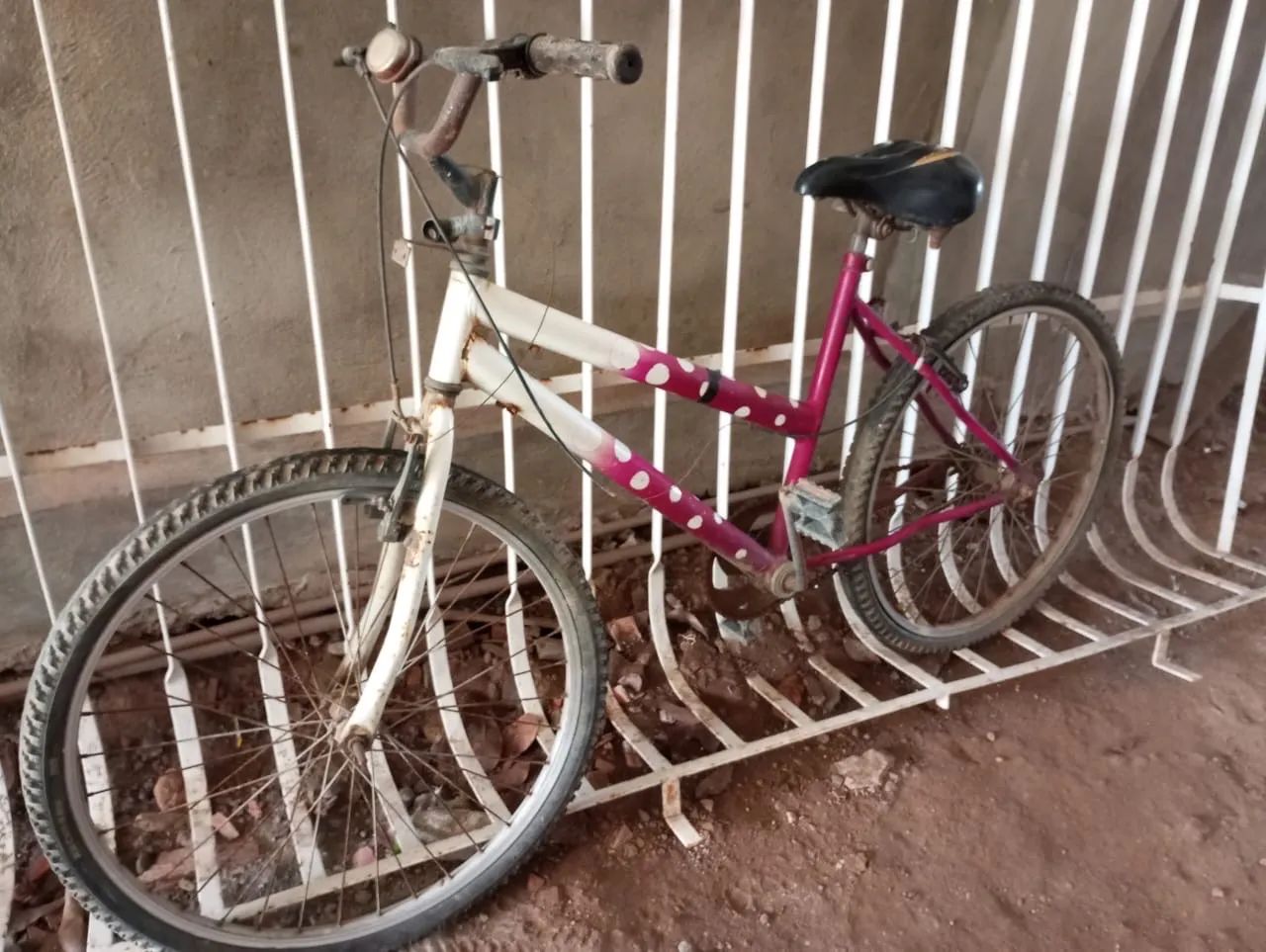 Grade e Bicicleta 