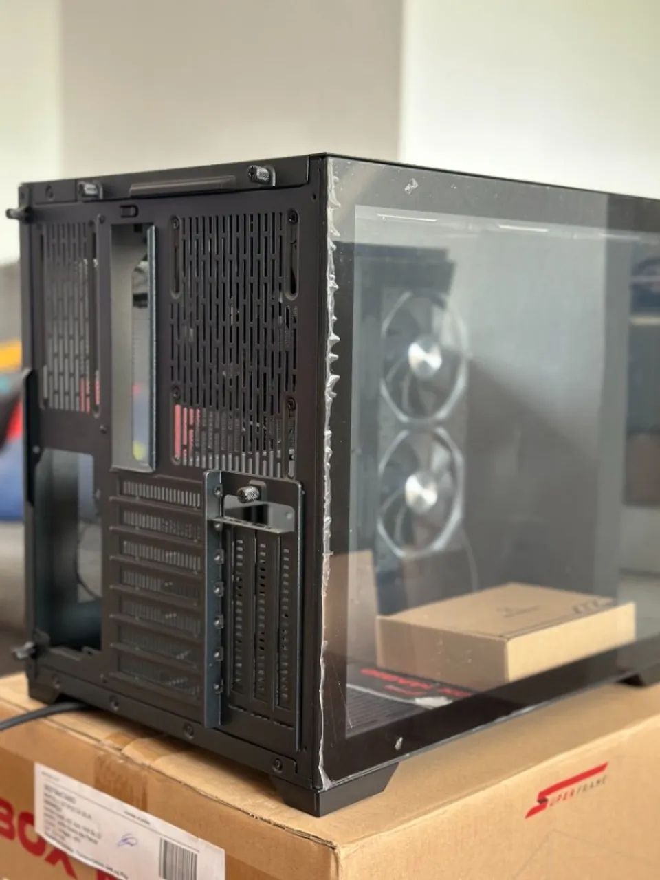 Gabinete Gamer SuperFrame Box Magic, Mid Tower, Vidro Temperado, Com Display LCD 13.3 Pol, - Foto 3