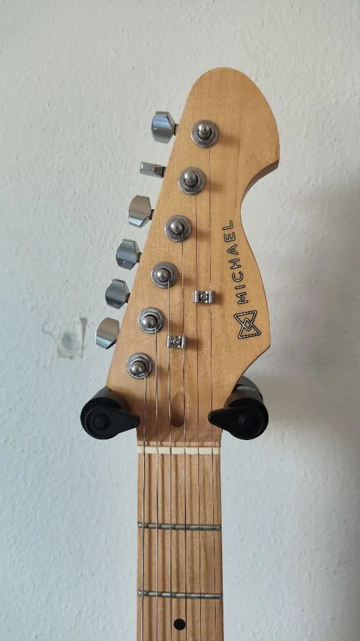 Guitarra Michael stratocaster 64607254791426122