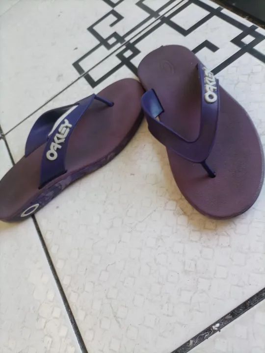 Sandálias Oakley - Roxo