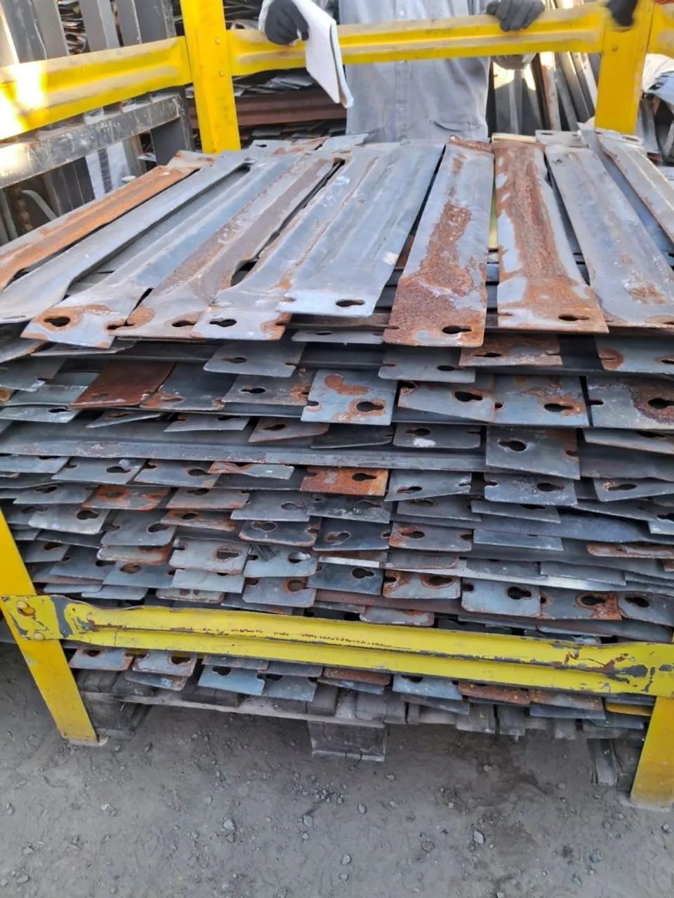 RACK METÁLICO 1,75  - Foto 4