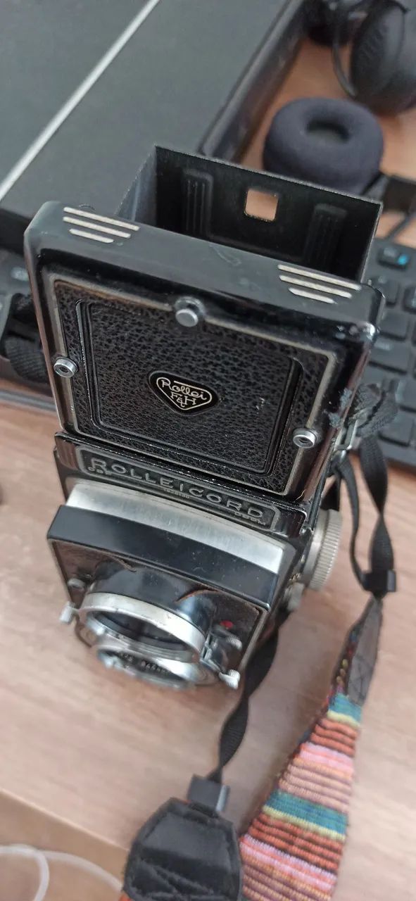 Câmera Rolleicord V médio formato  - Foto 4