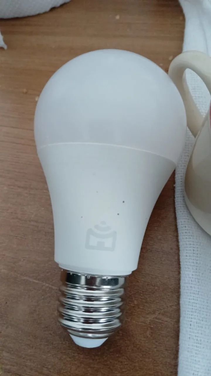 Alexa + lampada inteligente - Foto 2