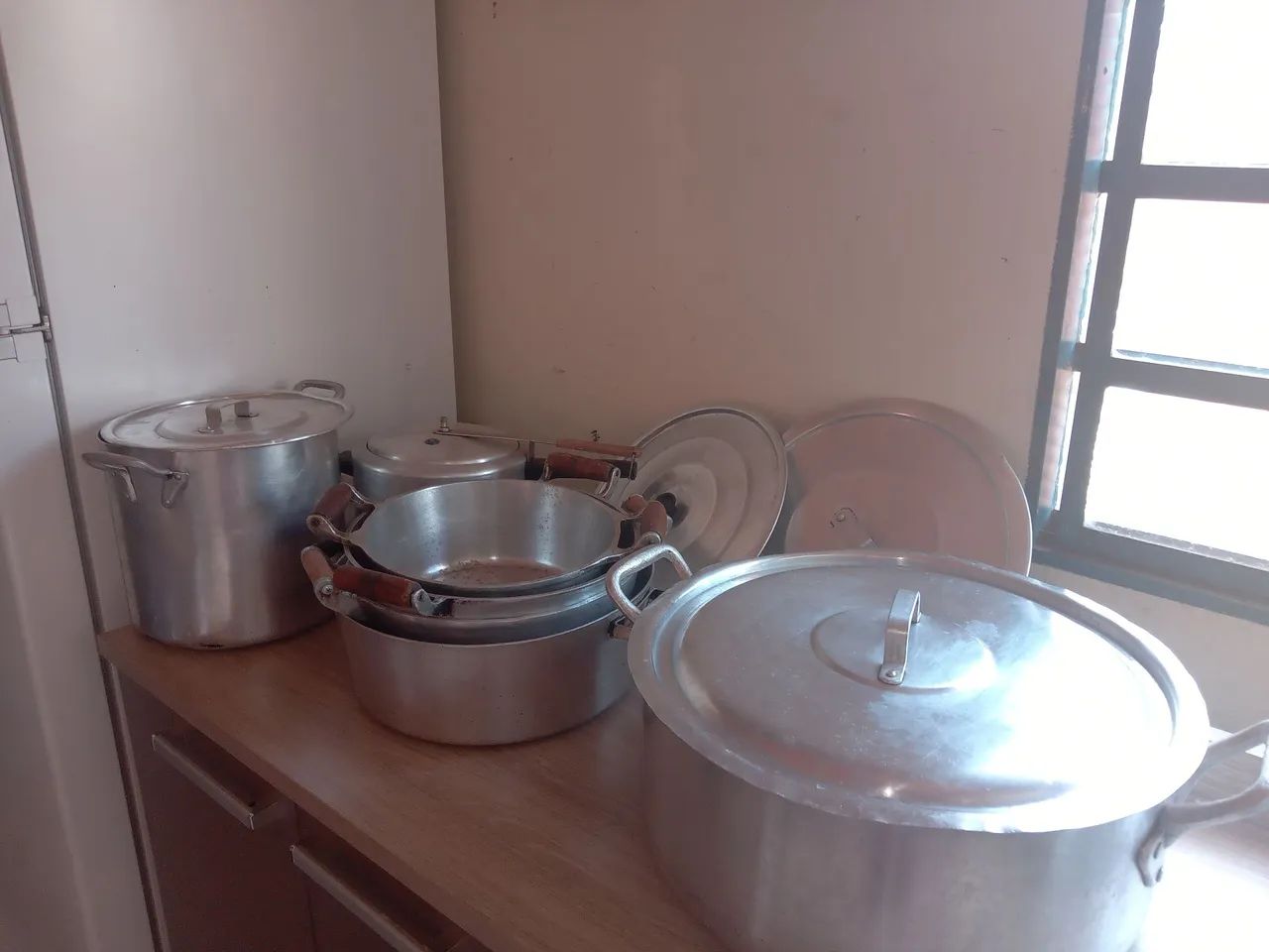 Jogo de panelas alumínio usadas