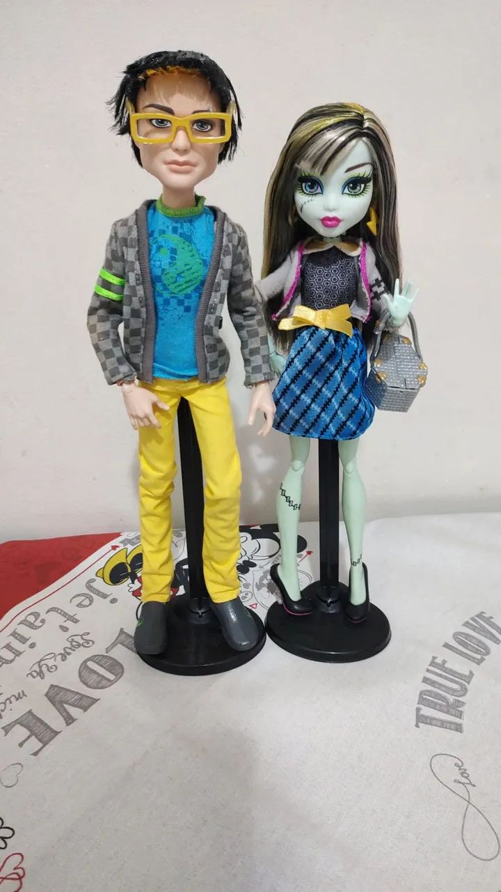Monster High Frankie e Jackson Completos 