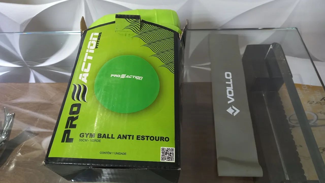 Bola de Ginástica Anti Estouro 55cm - ProAction - Leve de brinde uma faixa de elástico Vol