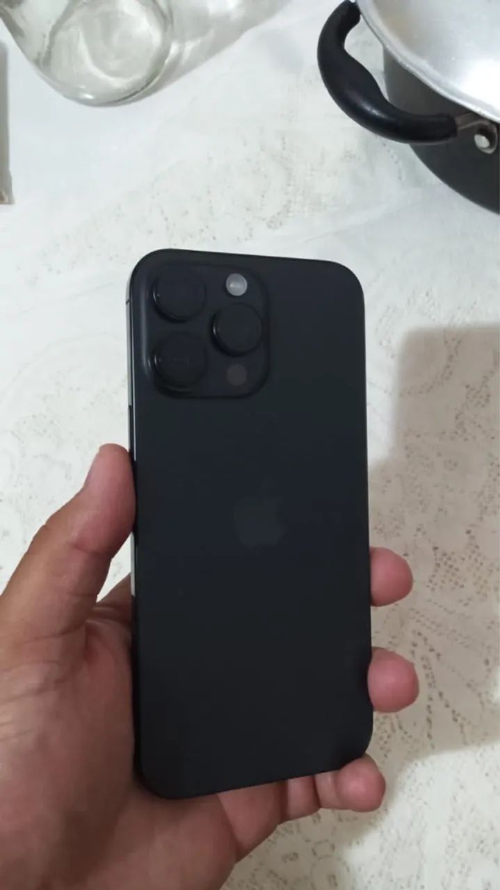 Troco esse iPhone 16 pro max por Moto ou carro volto  a diferença  - Foto 3