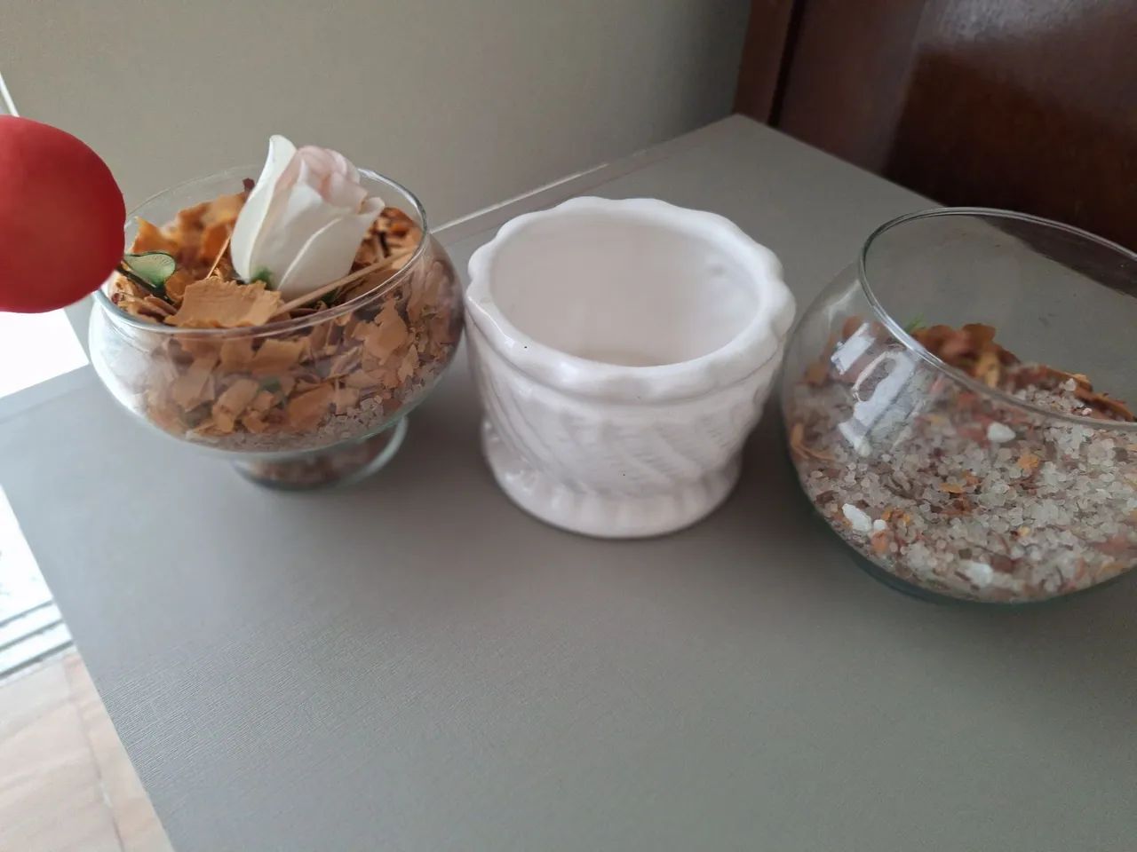 3 cachepôs de vidro e porcelana - Foto 4