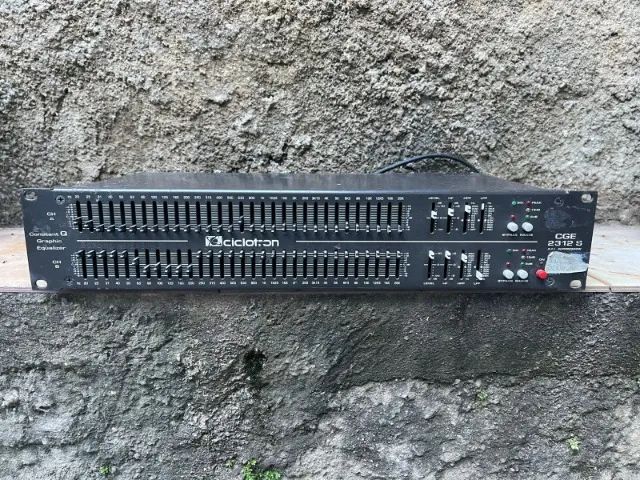 equalizador ciclotron cge 2312 s