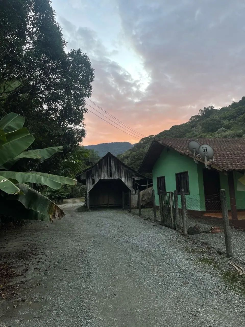 Pirabeiraba !! Casa de Campo área Rural  com 600m² próximo a Br 101. - Foto 4