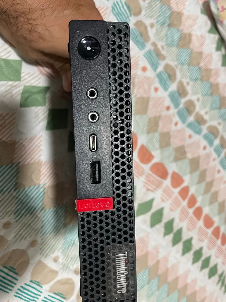 Vende-se computador  (Desktop ThinkCentre) Lenovo com teclado e mouse  - Foto 3