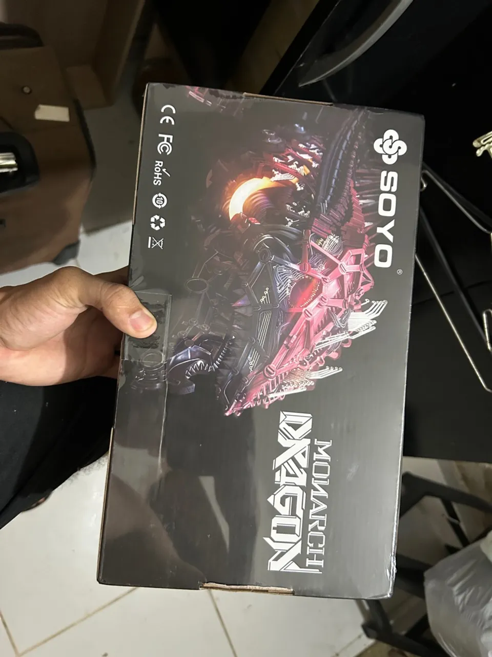 RX 580 8 gb Soyo preta lacrada