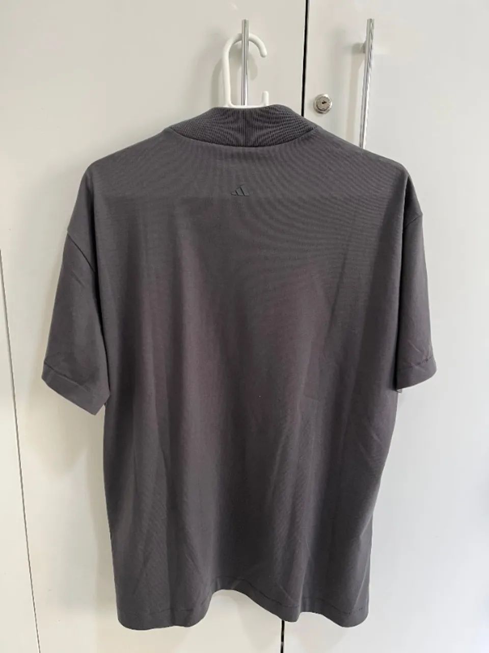 Camiseta Adidas Basketball 001 - Foto 2