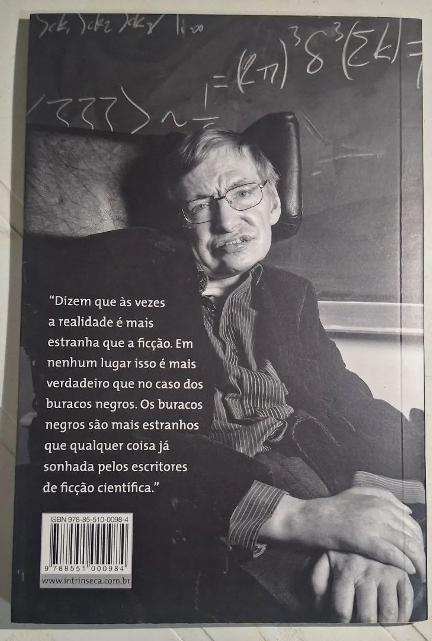 Livro Buracos Negros  - Foto 2