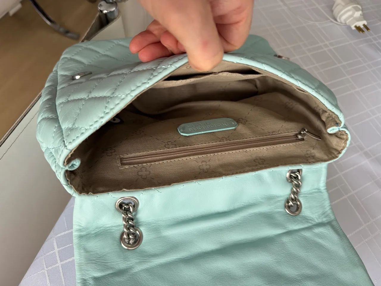 Bolsa em Matelassê alça corrente Capodarte original  - Foto 3