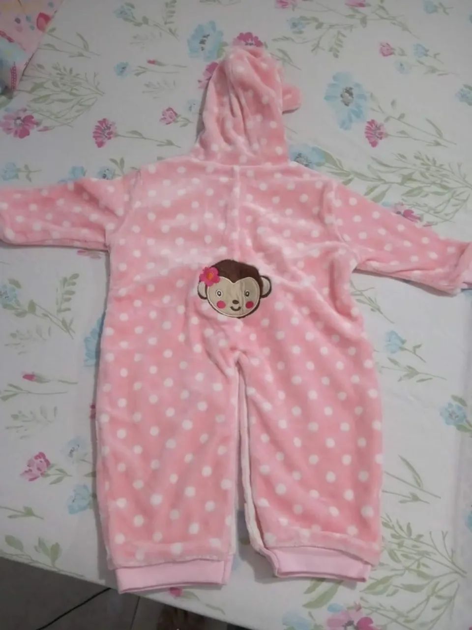 Macacão de microfibra. Pijama 