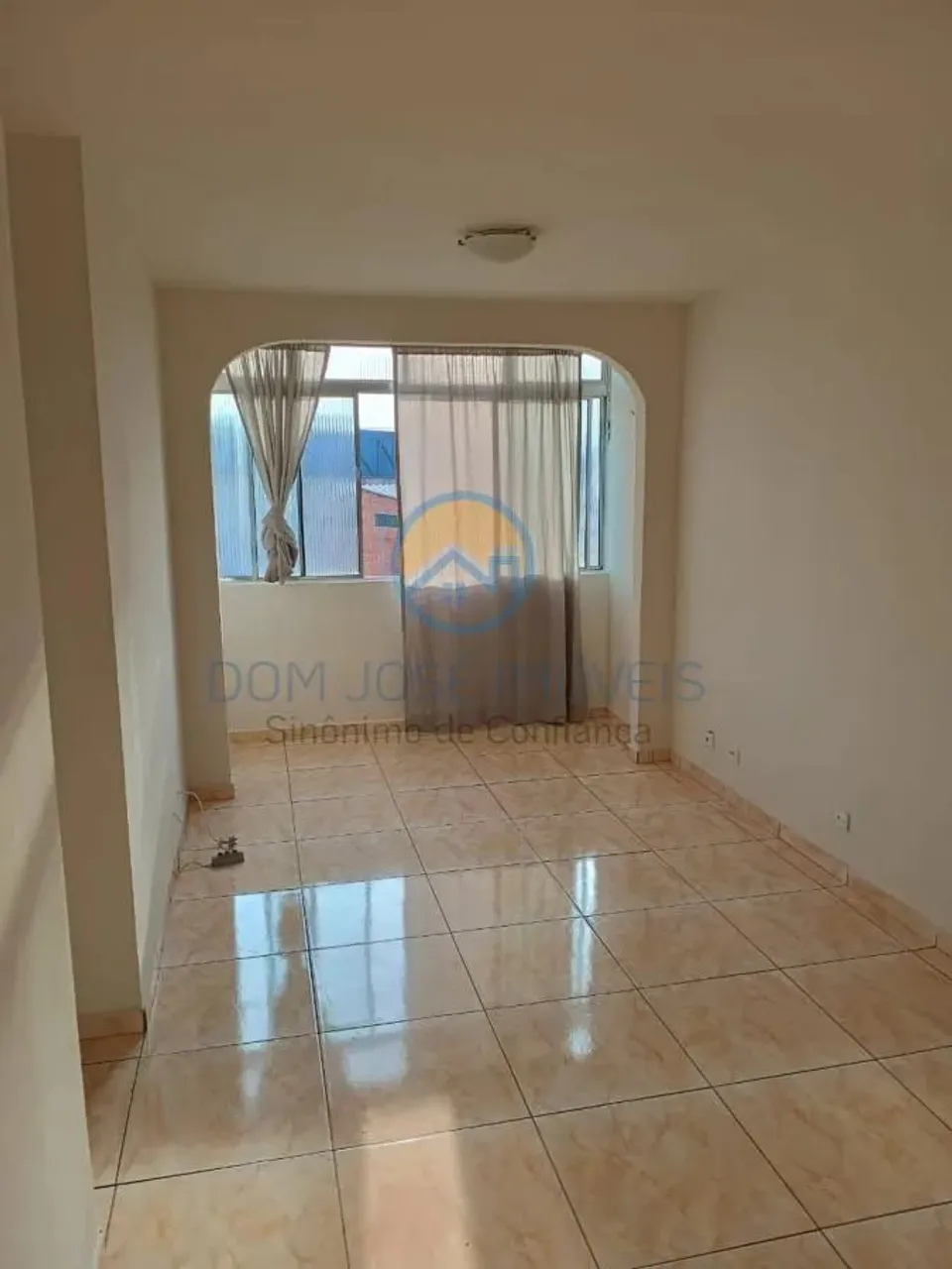 Apartamento para Locação em São Paulo, Jardim Brasília, 2 dormitórios, 1 banheiro, 1 vaga