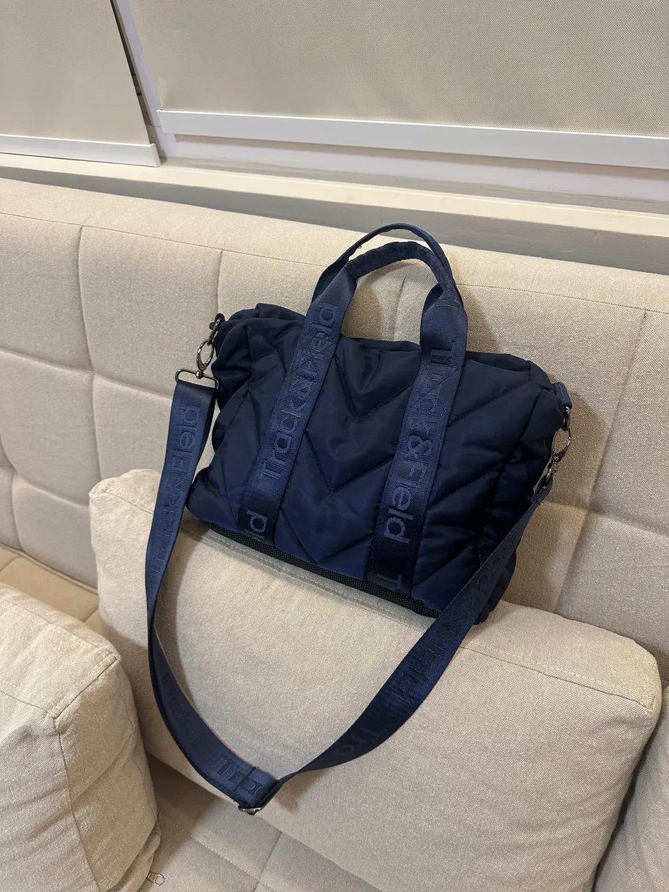 Bolsa Track&Field nova 