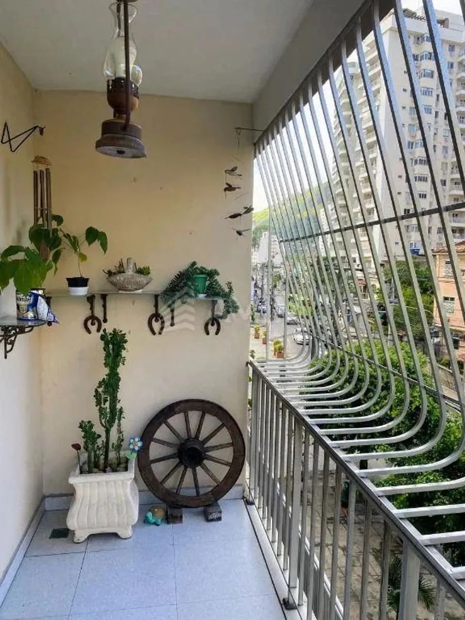Apartamento à venda 2 quartos, sala, varanda, dep completa, 1 vaga - Santa Rosa - NiteróI 