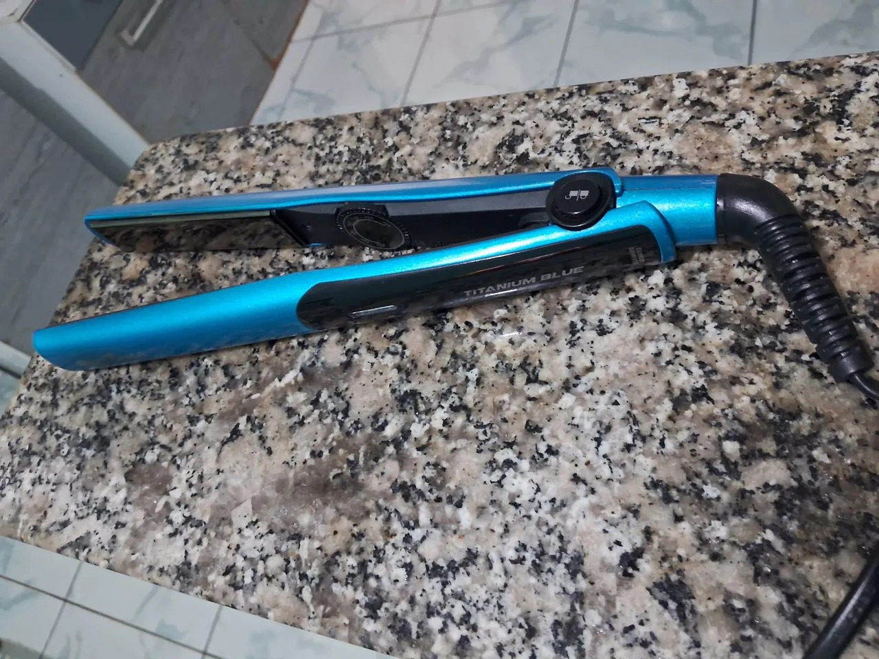 Prancha de Cabelo Titanium Blue